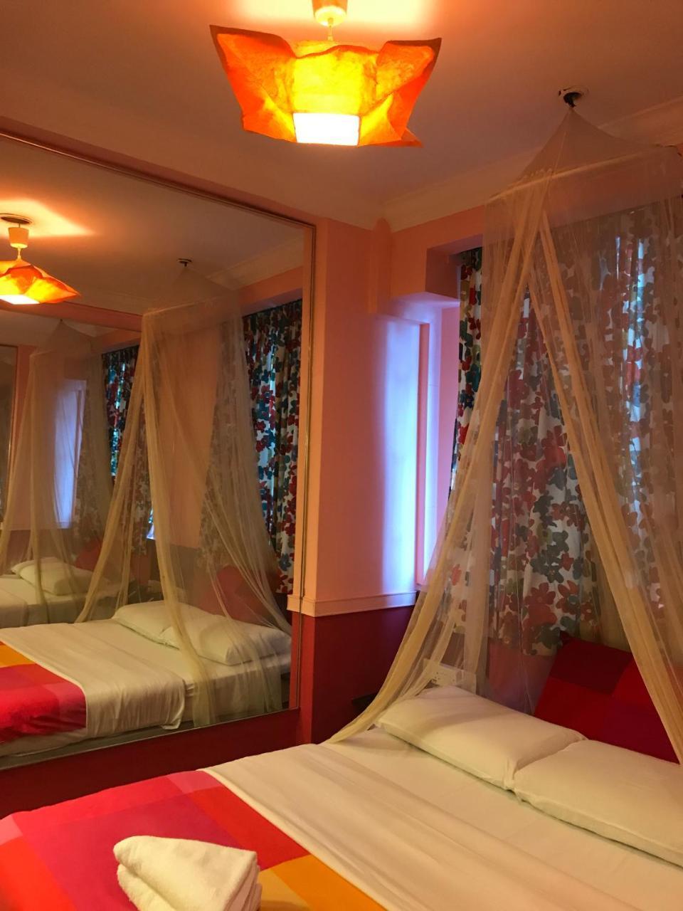 Khách sạn La Mode Singapore